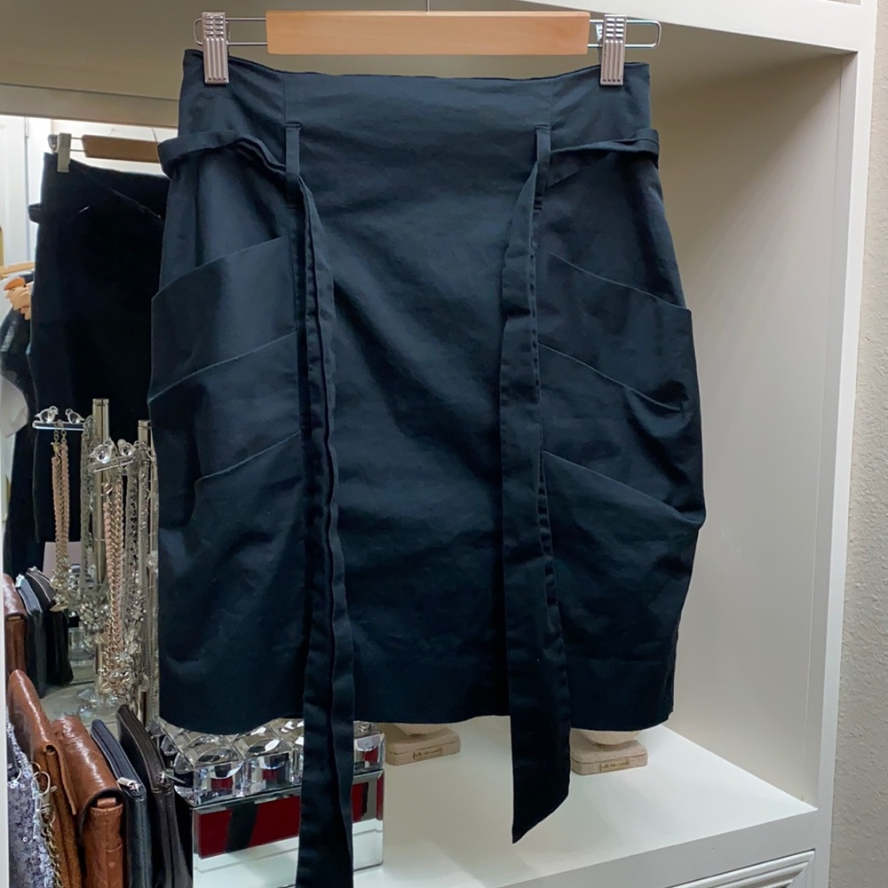 Hourglass high waisted skirt